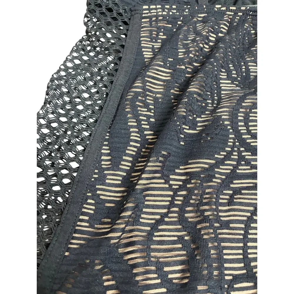 LUXE By Lisa Vogel Black Overlay Tankini Size 4 Beach Resort Summer Vacation